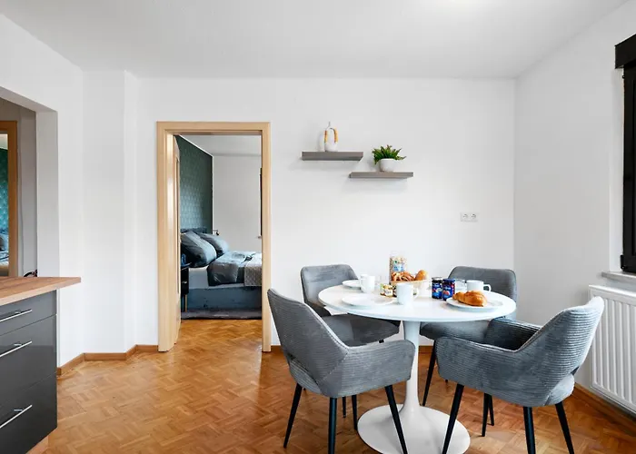 Knappenstube Апартаменты Maxhutte-Haidhof